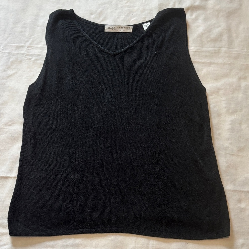 Valerie Stevens Black V-Neck Tank Top